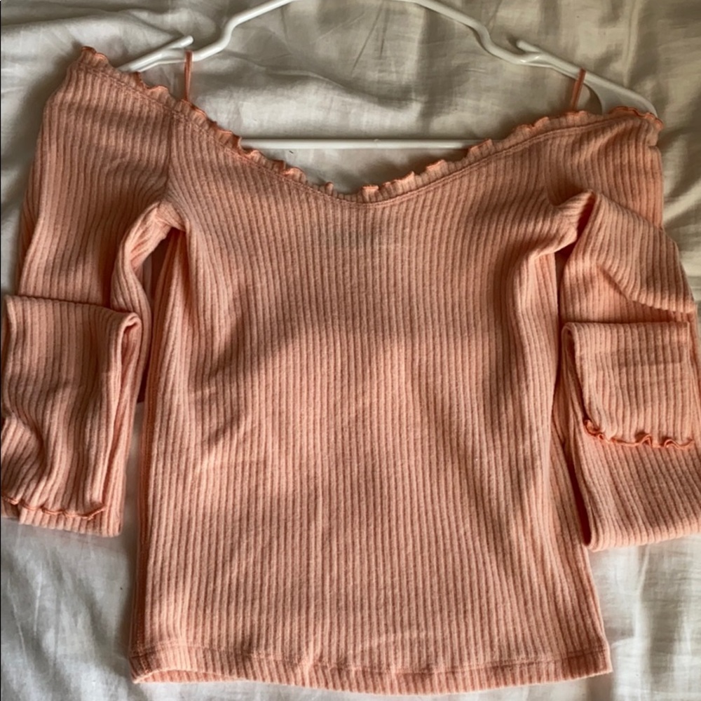 Off the Shoulder Abercrombie & Fitch Shirt